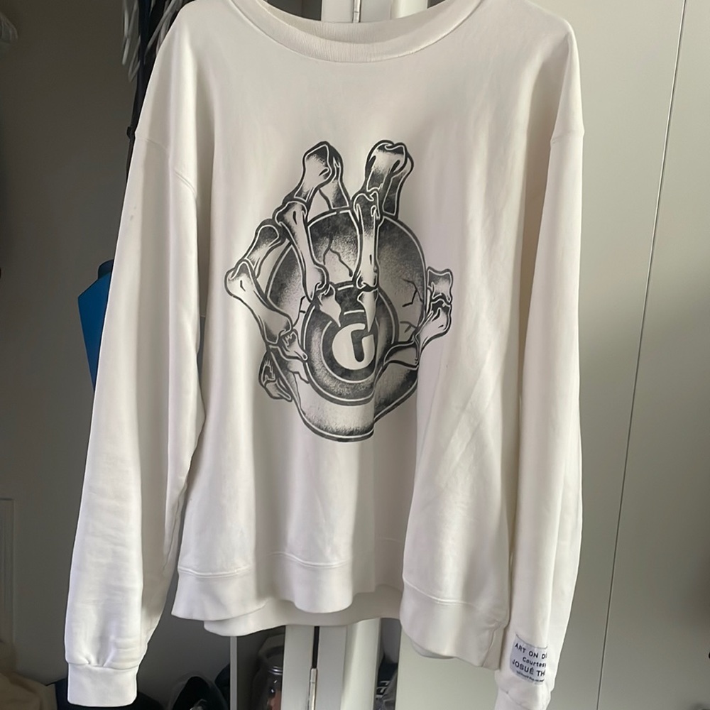 G ball gallery dept crewneck size XL